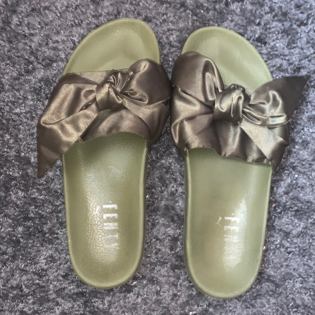 Rihanna Puma Slides